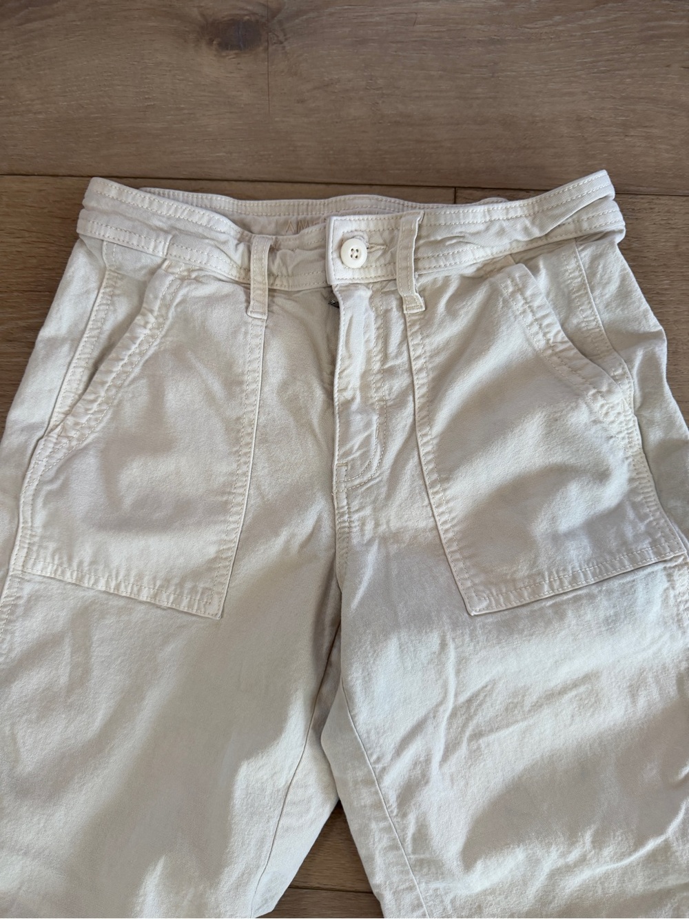 American Eagle Outfitters Cream Front-Pocket Cotton Pants